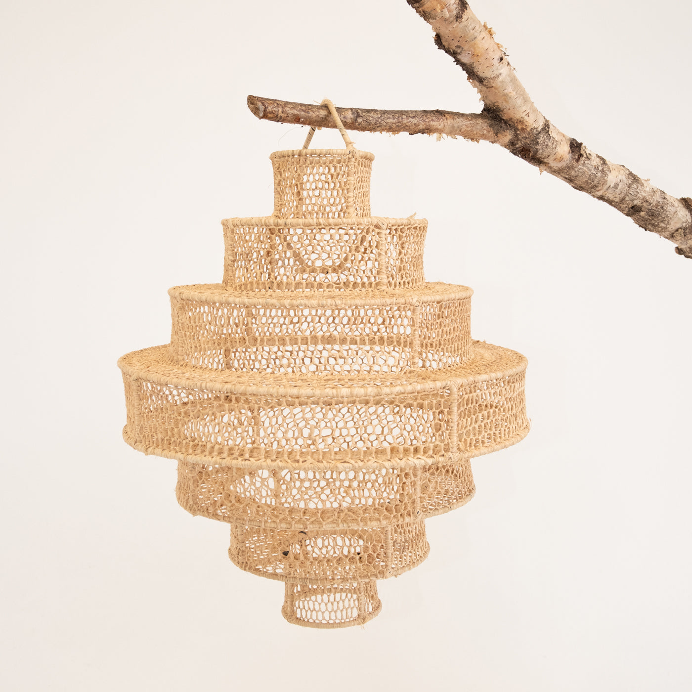 Marokkansk håndlavet lampe i lag - lavet i raffia